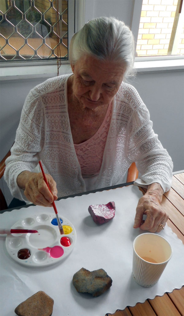 Rock Painting at Roslyn Lodge