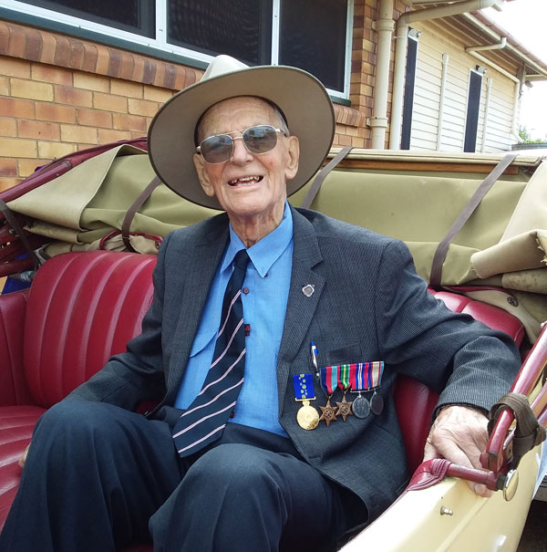 Volunteer Carolyn And Her Dad On Anzac Day